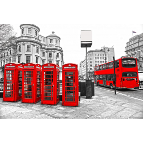 Красные телефонные будки и автобус