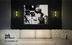 Постер «Чаплин с камерой» в интерьере