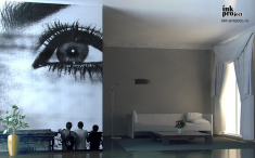 Фотообои «Глаза размером с дом»