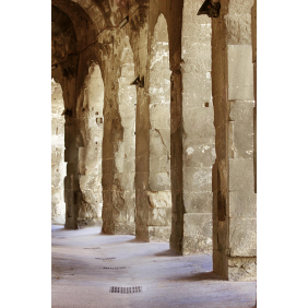 Древняя колоннада