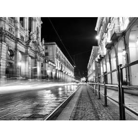 Ночной бульвар в Европе